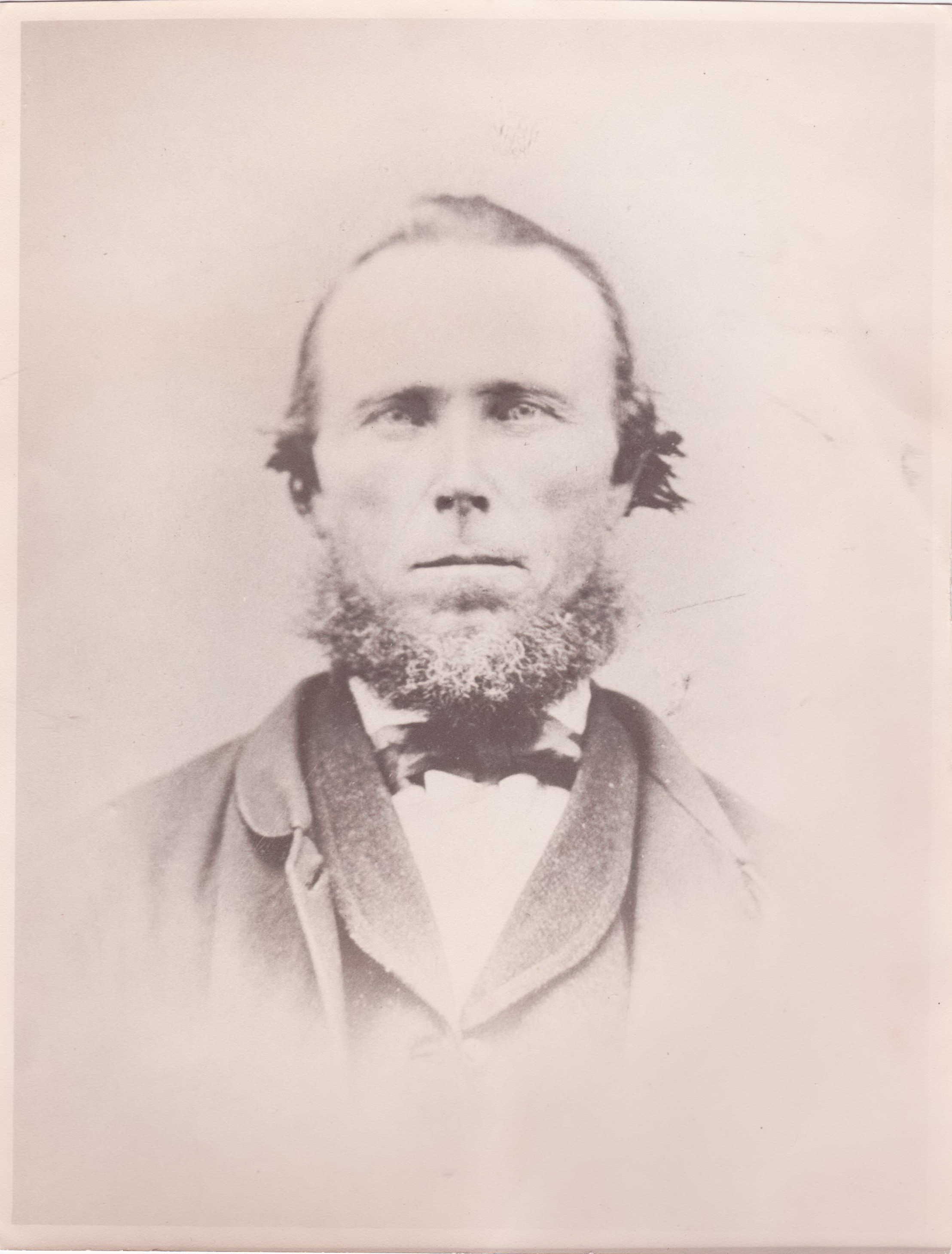 Photo of photos/Roderick McKenzie portrait